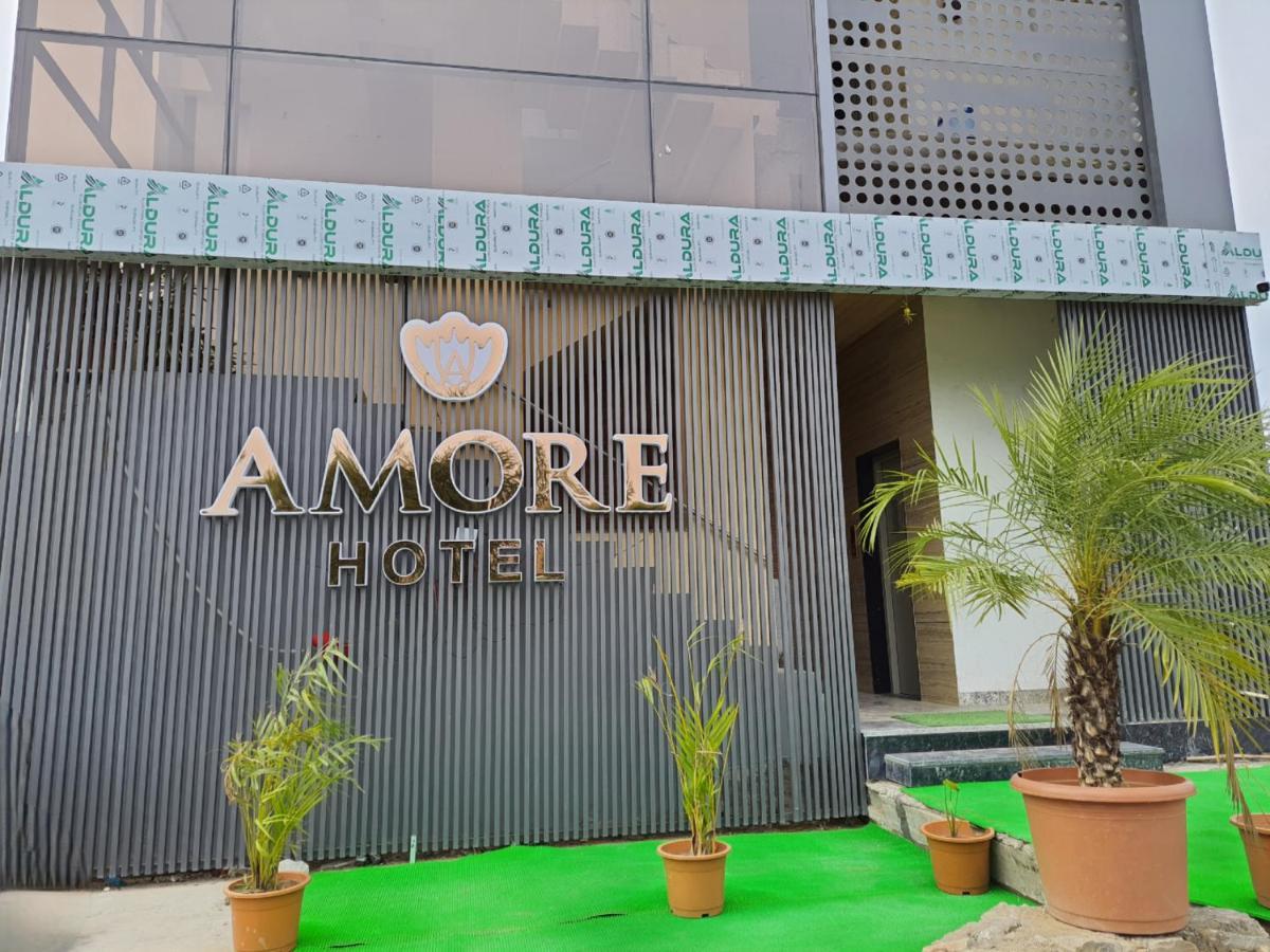 Hotel Amore Удайпур Экстерьер фото